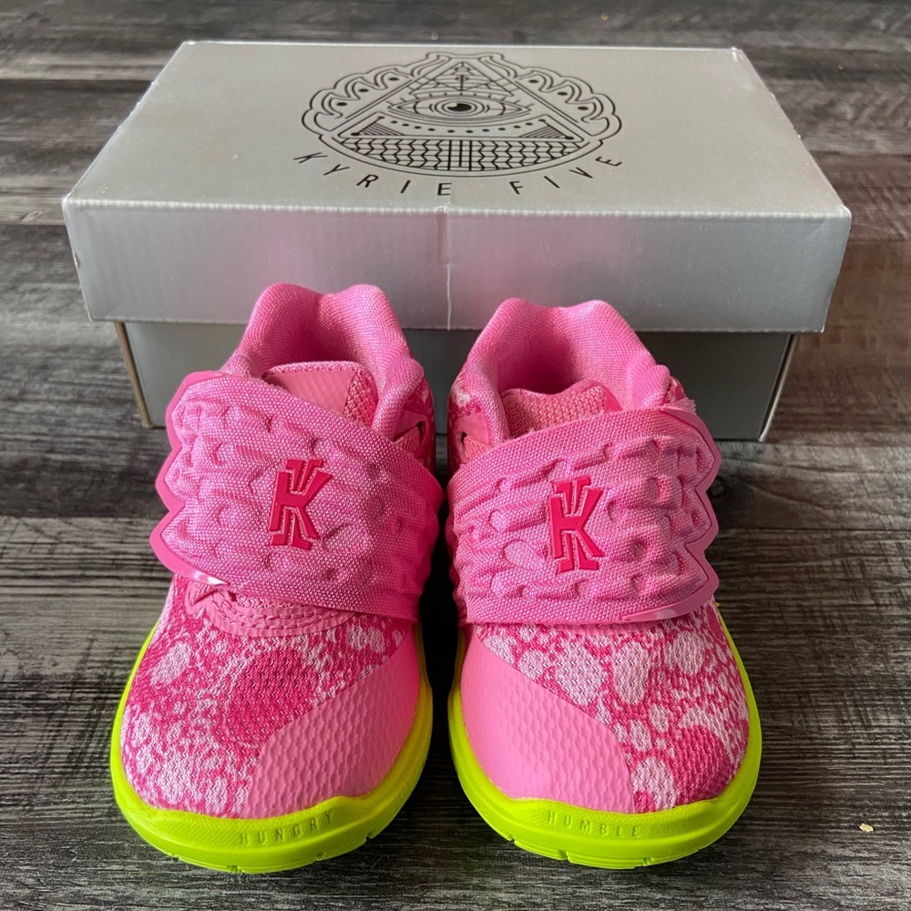 Nike Kids Kyrie 5 SpongeBob Sneakers